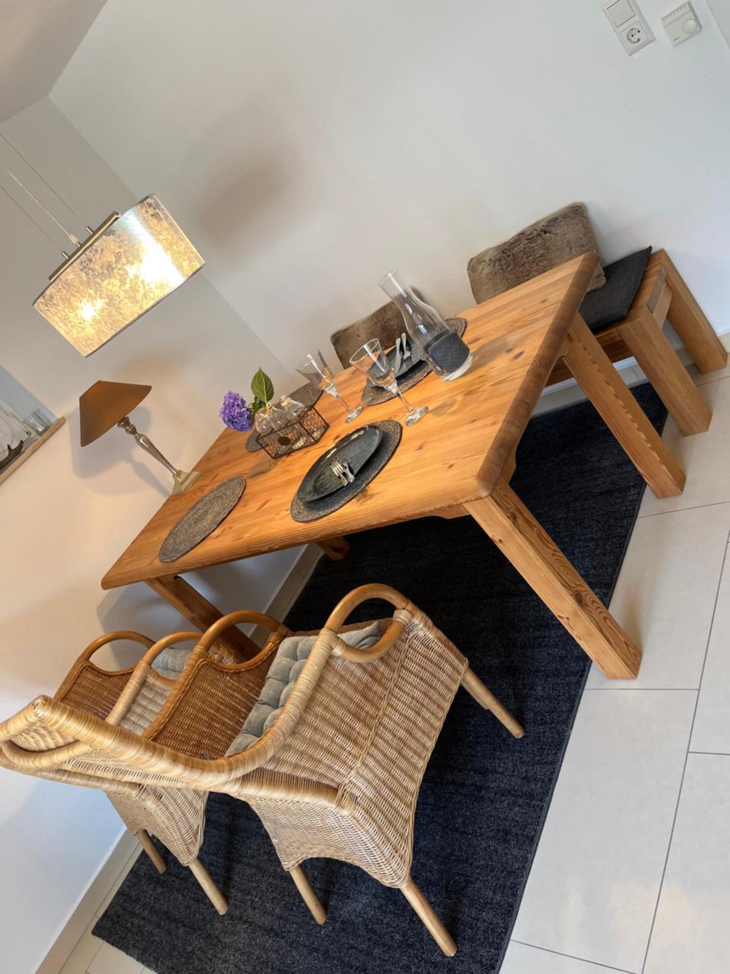 Schoene Ferienwohnung 2,5 Zimmer In Stadtnaehe Mit Eigenem Hofgarten バーリンゲン エクステリア 写真